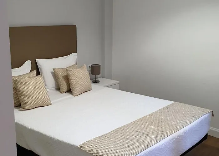 Rc Fltas B * فونشال